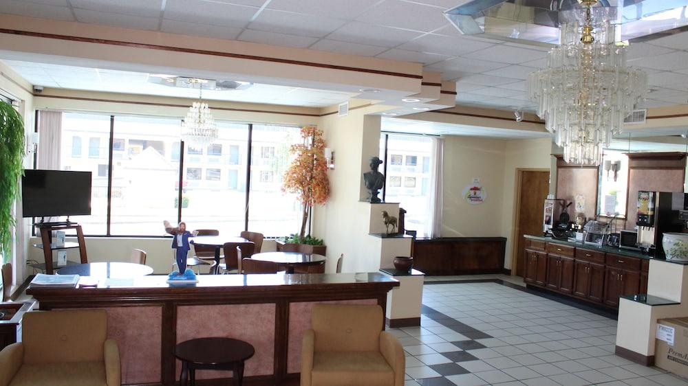 Super 8 By Wyndham Mobile/Tillmans Corner Exterior photo